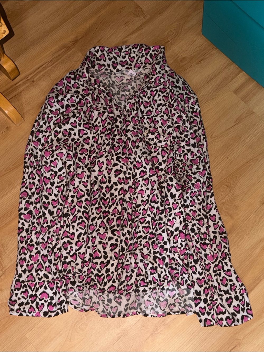 Victoria's Secret Pink Black and White Leopard Heart Print Pajama Top and bottom